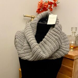 NWT New York & Company Cowl Neck Scarf Grey Knit